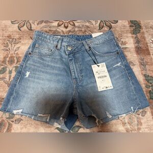 *3/$60* BNWT ZARA Crossed Waist Mom Fit Denim Shorts